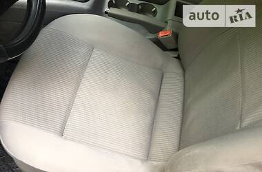 Універсал Volkswagen Passat 2001 в 