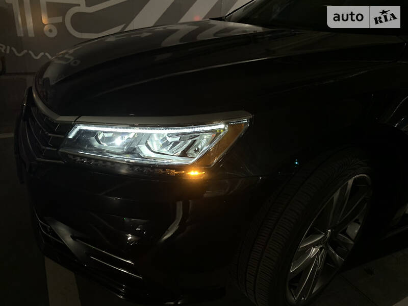 Седан Volkswagen Passat 2018 в Києві