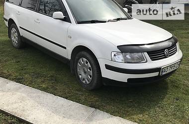 Универсал Volkswagen Passat 1999 в Тячеве