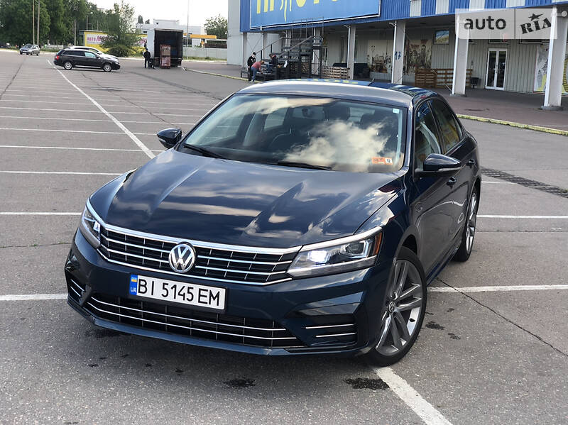 Седан Volkswagen Passat 2017 в Кременчуге