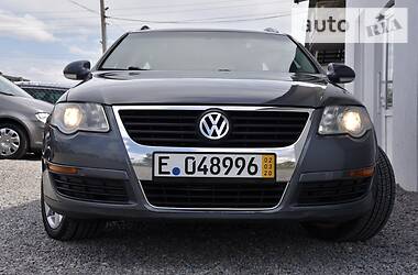 Универсал Volkswagen Passat 2009 в Дрогобыче