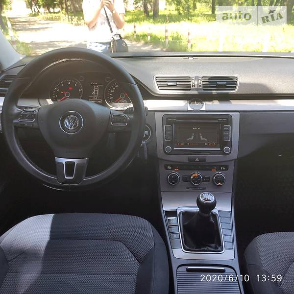 Седан Volkswagen Passat 2012 в Дніпрі фото 22 Седан Volkswagen Passat 2012 в Дніпрі
