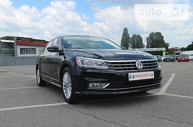 Седан Volkswagen Passat 2016 в 