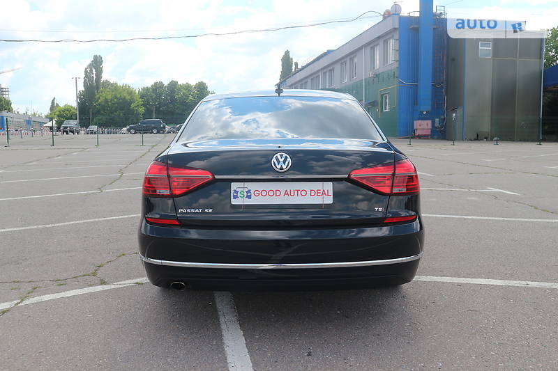 Седан Volkswagen Passat 2016 в Харькове