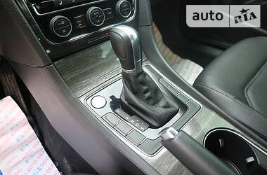 Седан Volkswagen Passat 2016 в 