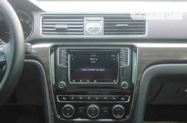 Седан Volkswagen Passat 2016 в 