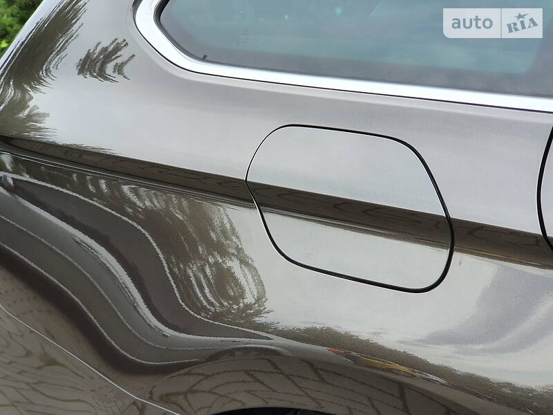 Універсал Volkswagen Passat 2015 в Дрогобичі