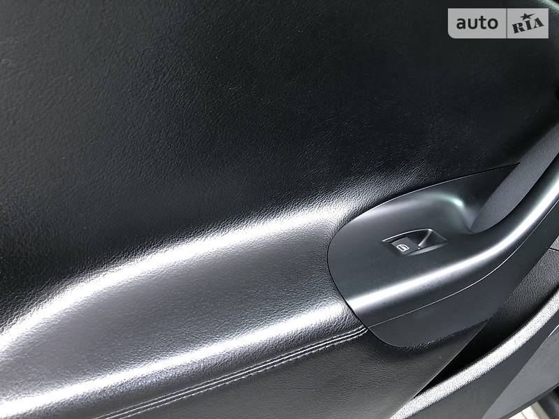 Універсал Volkswagen Passat 2010 в Львові фото 76 Універсал Volkswagen Passat 2010 в Львові