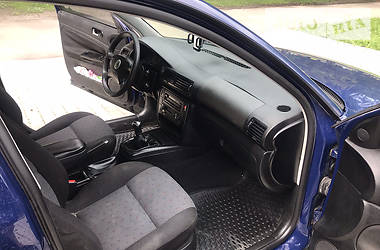 Хетчбек Volkswagen Passat 1999 в 