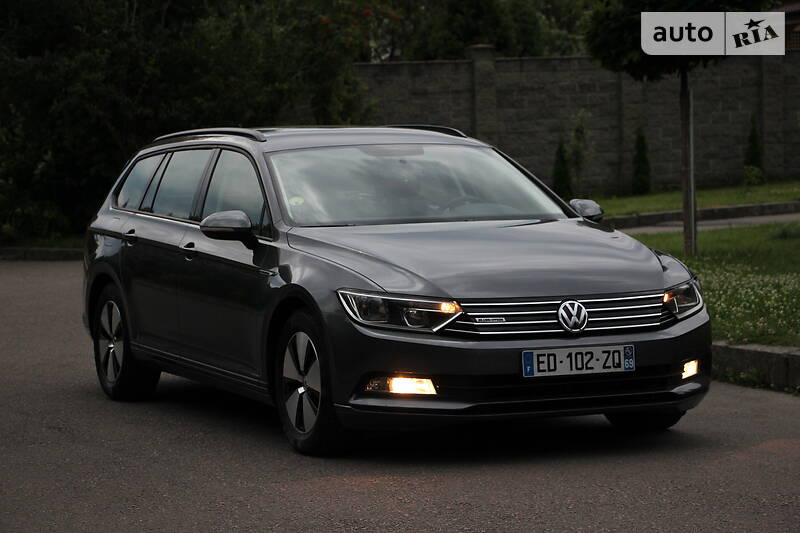 Універсал Volkswagen Passat 2016 в Рівному
