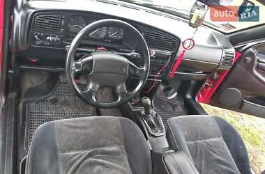 Седан Volkswagen Passat 1994 в 