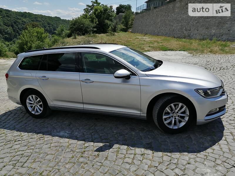 Універсал Volkswagen Passat 2015 в Кам'янець-Подільському