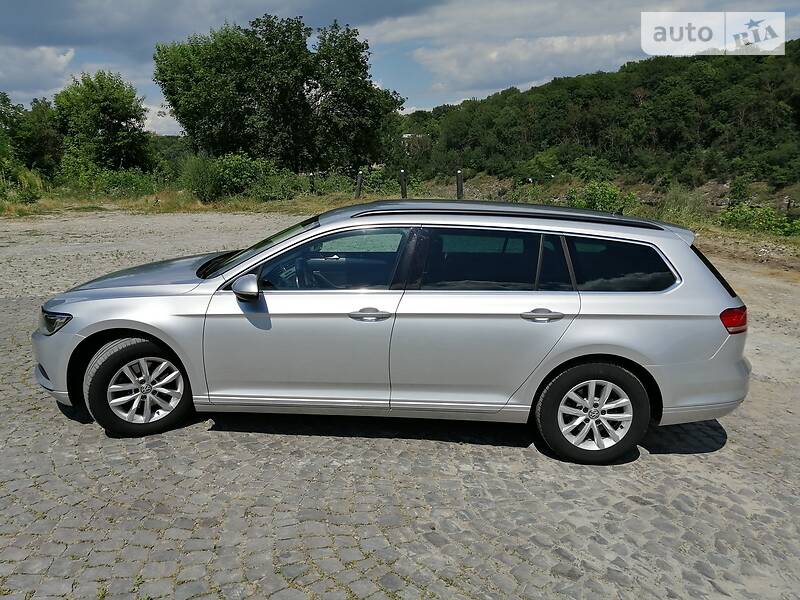 Універсал Volkswagen Passat 2015 в Кам'янець-Подільському