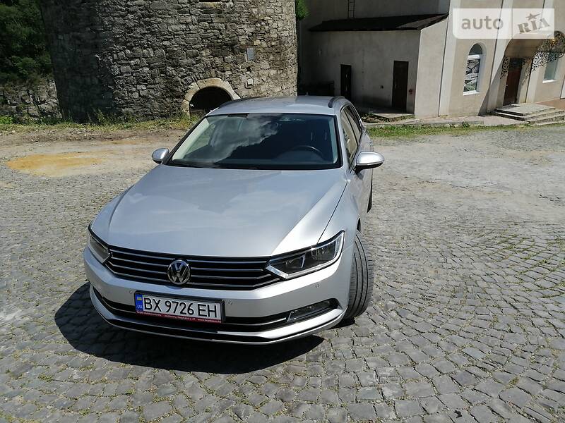 Універсал Volkswagen Passat 2015 в Кам'янець-Подільському