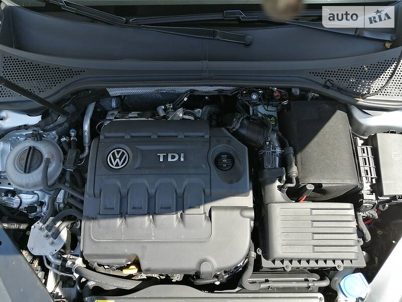 Універсал Volkswagen Passat 2015 в Кам'янець-Подільському