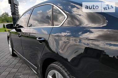 Седан Volkswagen Passat 2012 в 