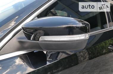 Седан Volkswagen Passat 2012 в 