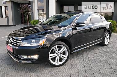 Седан Volkswagen Passat 2012 в 