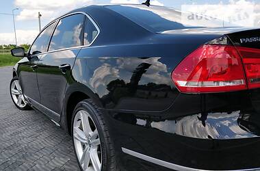 Седан Volkswagen Passat 2012 в 