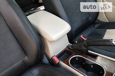 Седан Volkswagen Passat 2012 в 