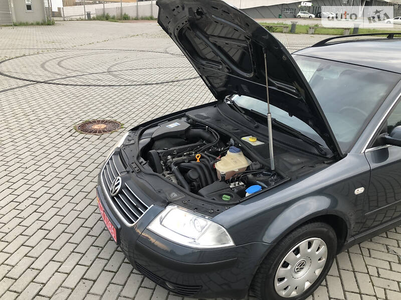 Универсал Volkswagen Passat 2002 в Львове