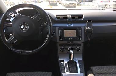 Универсал Volkswagen Passat 2013 в Чернигове