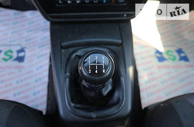 Універсал Volkswagen Passat 1998 в 