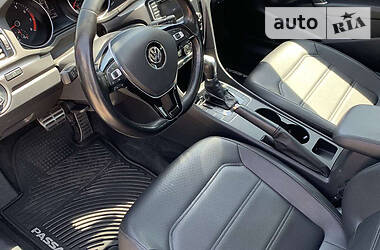 Седан Volkswagen Passat 2016 в 