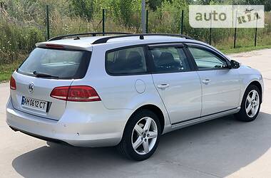 Універсал Volkswagen Passat 2013 в 