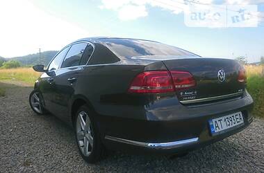 Седан Volkswagen Passat 2012 в 