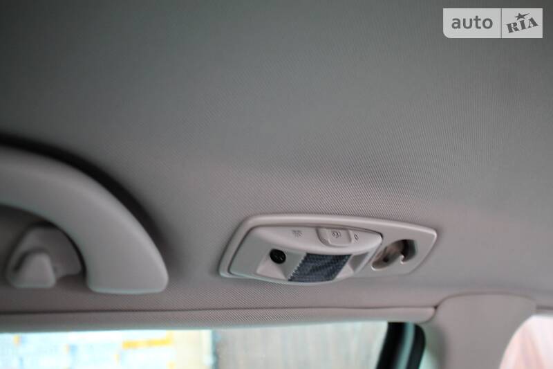 Універсал Volkswagen Passat 2005 в Полтаві фото 75 Універсал Volkswagen Passat 2005 в Полтаві