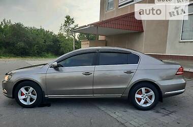 Седан Volkswagen Passat 2012 в Хмельницком