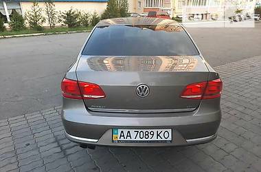 Седан Volkswagen Passat 2012 в Хмельницькому