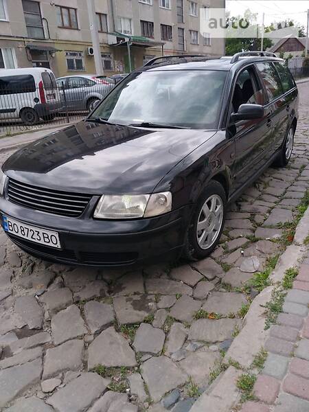 Універсал Volkswagen Passat 1998 в Тернополі