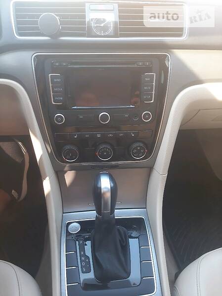 Седан Volkswagen Passat 2014 в Дніпрі фото 20 Седан Volkswagen Passat 2014 в Дніпрі