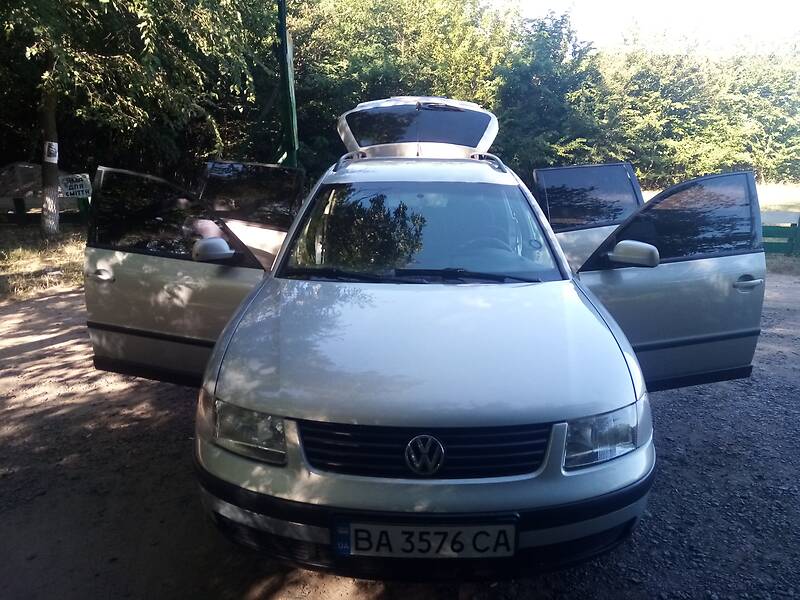 Универсал Volkswagen Passat 2000 в Новоархангельске
