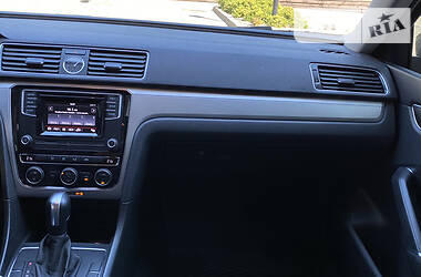 Седан Volkswagen Passat 2016 в 