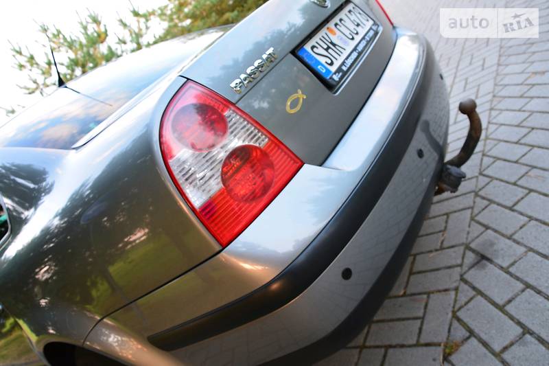 Седан Volkswagen Passat 2002 в Дрогобичі