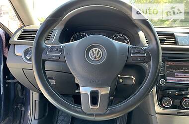 Седан Volkswagen Passat 2015 в 