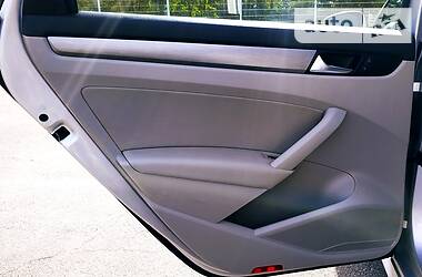 Седан Volkswagen Passat 2013 в 