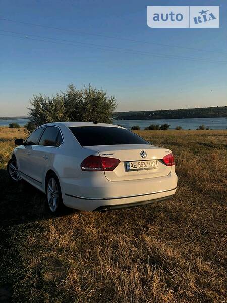 Седан Volkswagen Passat 2014 в Дніпрі фото 14 Седан Volkswagen Passat 2014 в Дніпрі