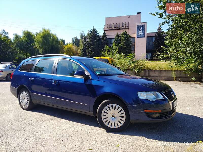 Універсал Volkswagen Passat 2008 в Запоріжжі