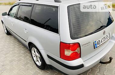 Універсал Volkswagen Passat 2001 в 