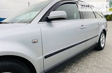 Універсал Volkswagen Passat 2001 в 