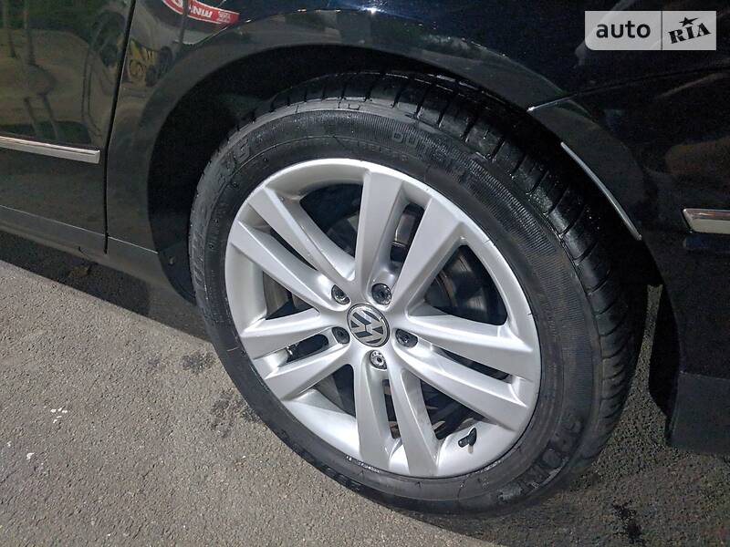 Універсал Volkswagen Passat 2006 в Києві