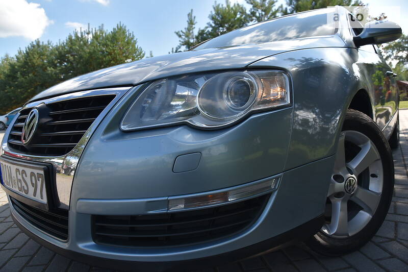 Універсал Volkswagen Passat 2008 в Дрогобичі