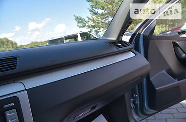 Універсал Volkswagen Passat 2008 в 