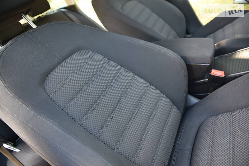 Універсал Volkswagen Passat 2008 в Дрогобичі