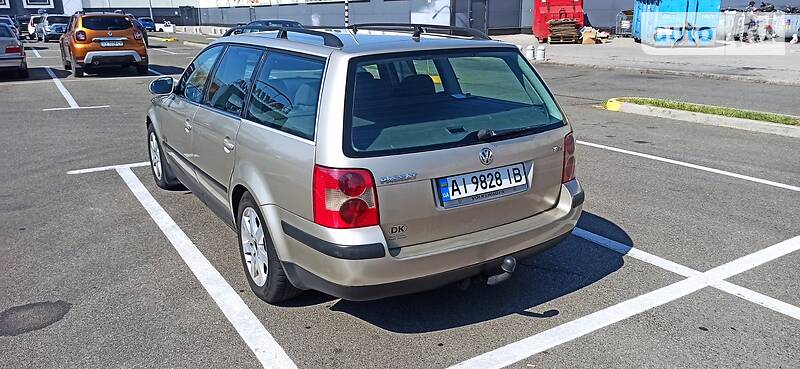 Універсал Volkswagen Passat 2004 в Києві фото 3 Універсал Volkswagen Passat 2004 в Києві