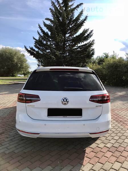 Універсал Volkswagen Passat 2018 в Млиніві
